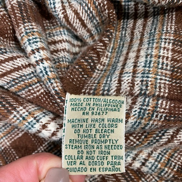 St Johns Bay Womens Medium Barn Jacket Chore Coat Tan Brown Plaid Flannel Lined - Picture 7 of 14